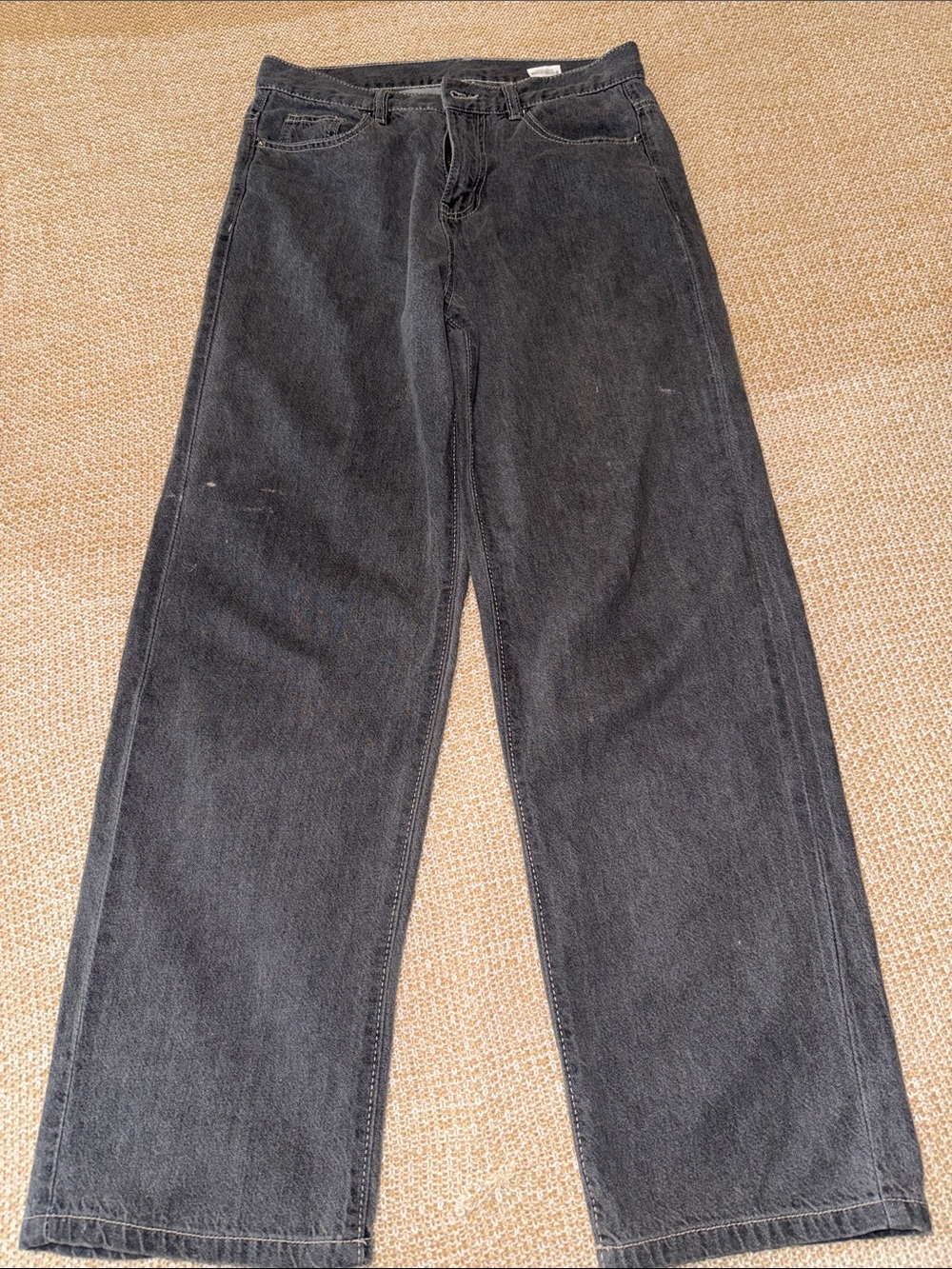 Relaxed Black Men's Jeans - Wide Straight Fit